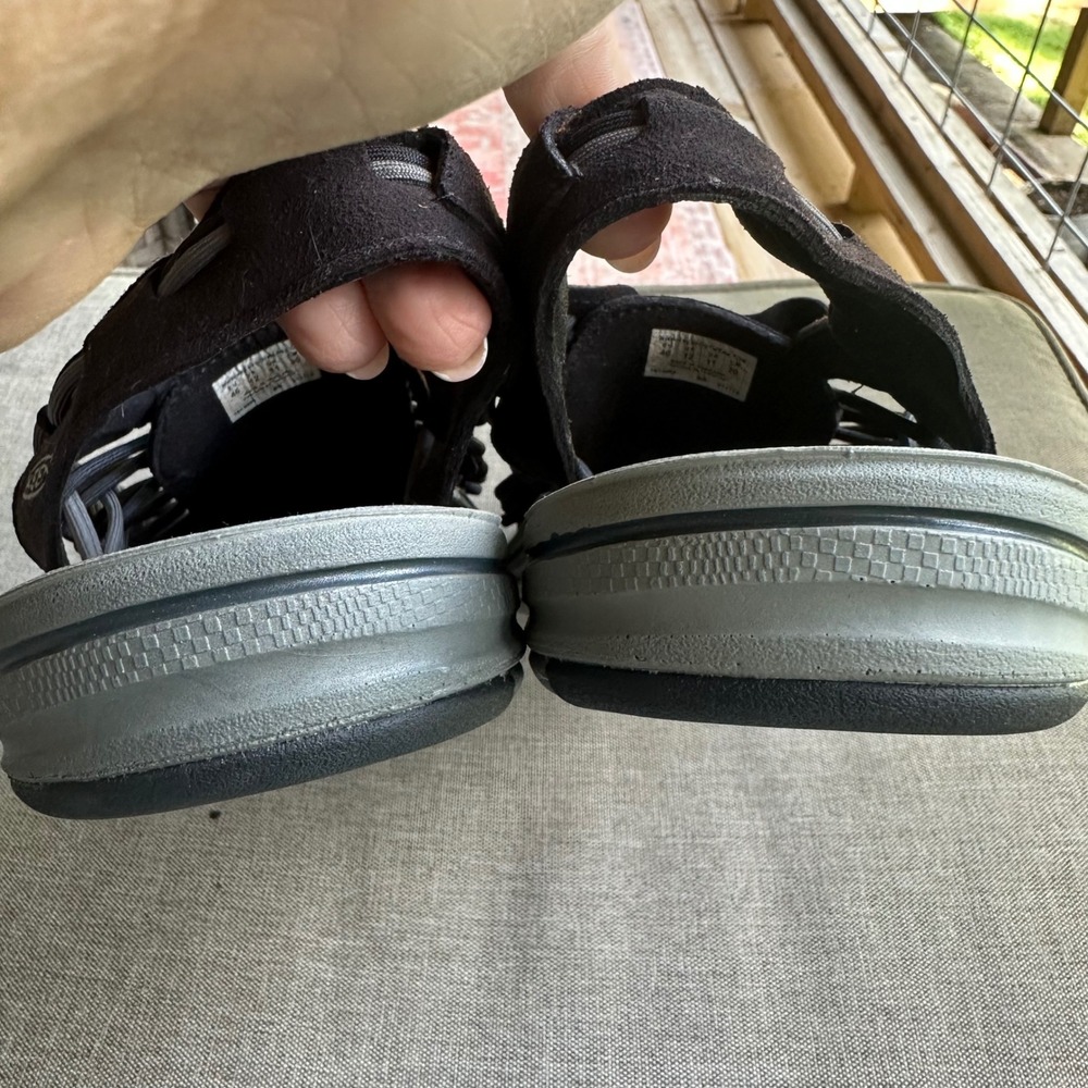Keen Uneek Sandals Mens 12 Black Grey Cord Outdoor Water Shoes 1013086 - Picture 9 of 16
